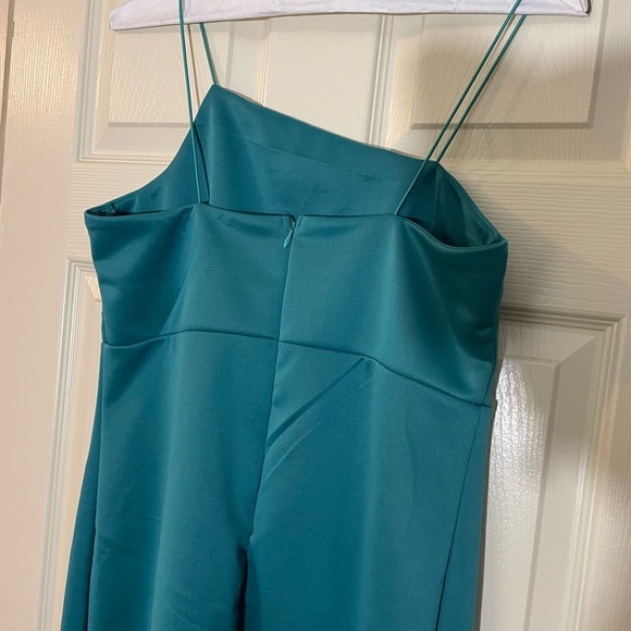 NWOT- asymmetrical spaghetti strapped
 TEAL COLOR ⭐️ long dress - Picture 5 of 12